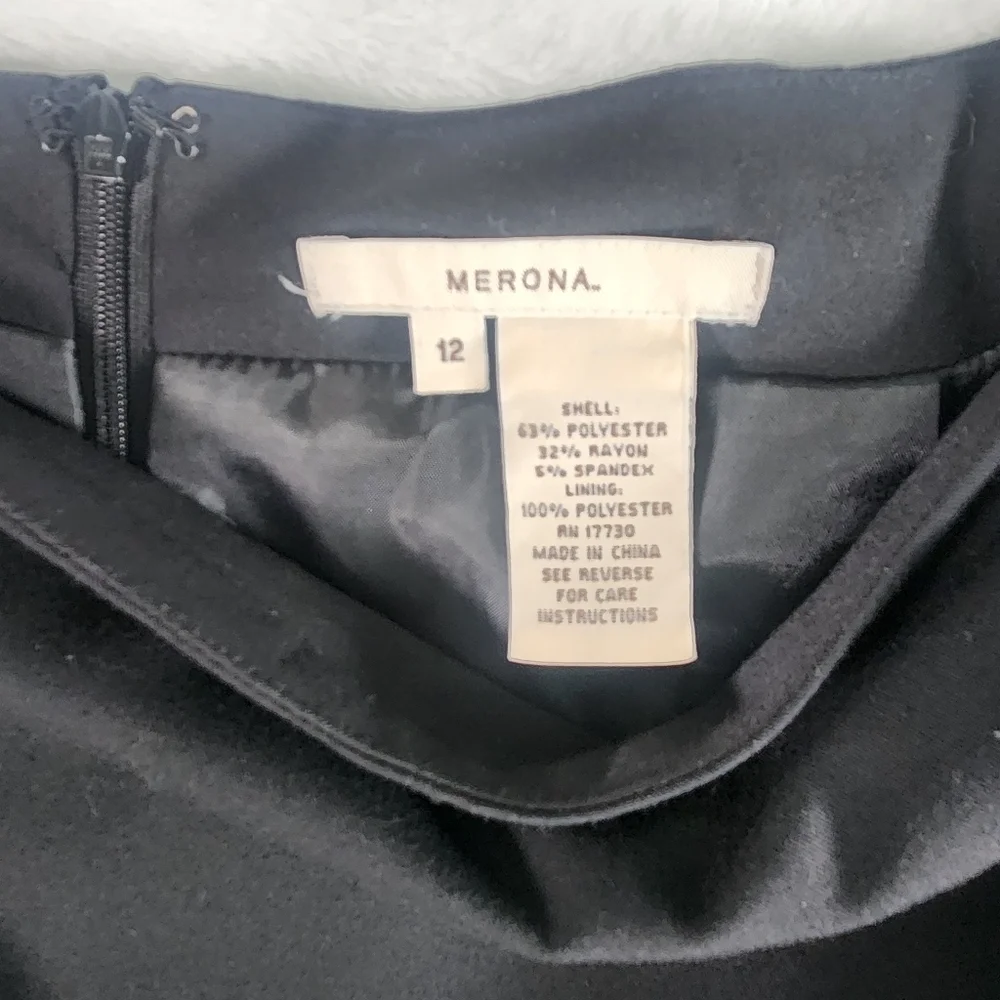 Merona Stretch Black Knee Length, Midi, Pencil Skirt Stretch Zipper Size 12